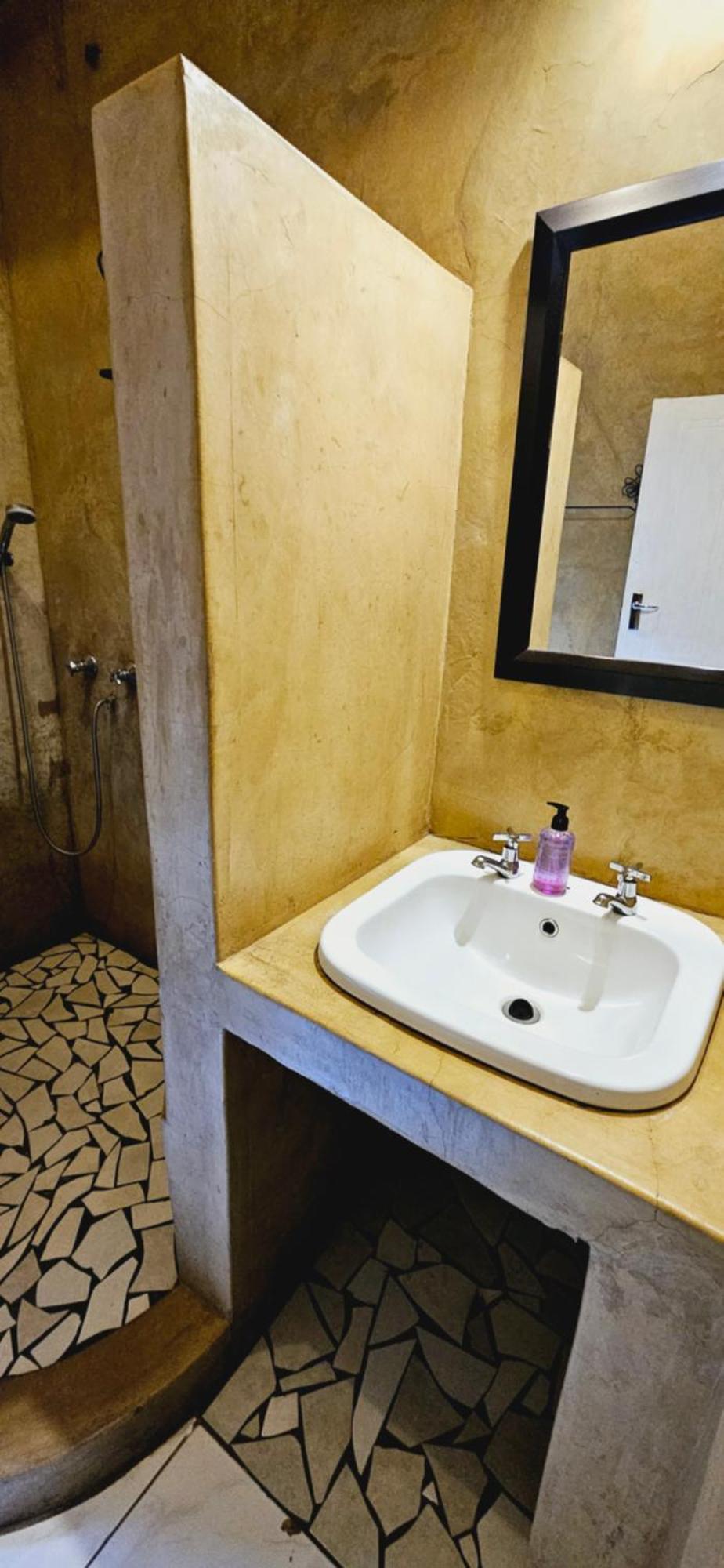 Old Vic Travellers Inn Nelspruit Mbombela Luaran gambar