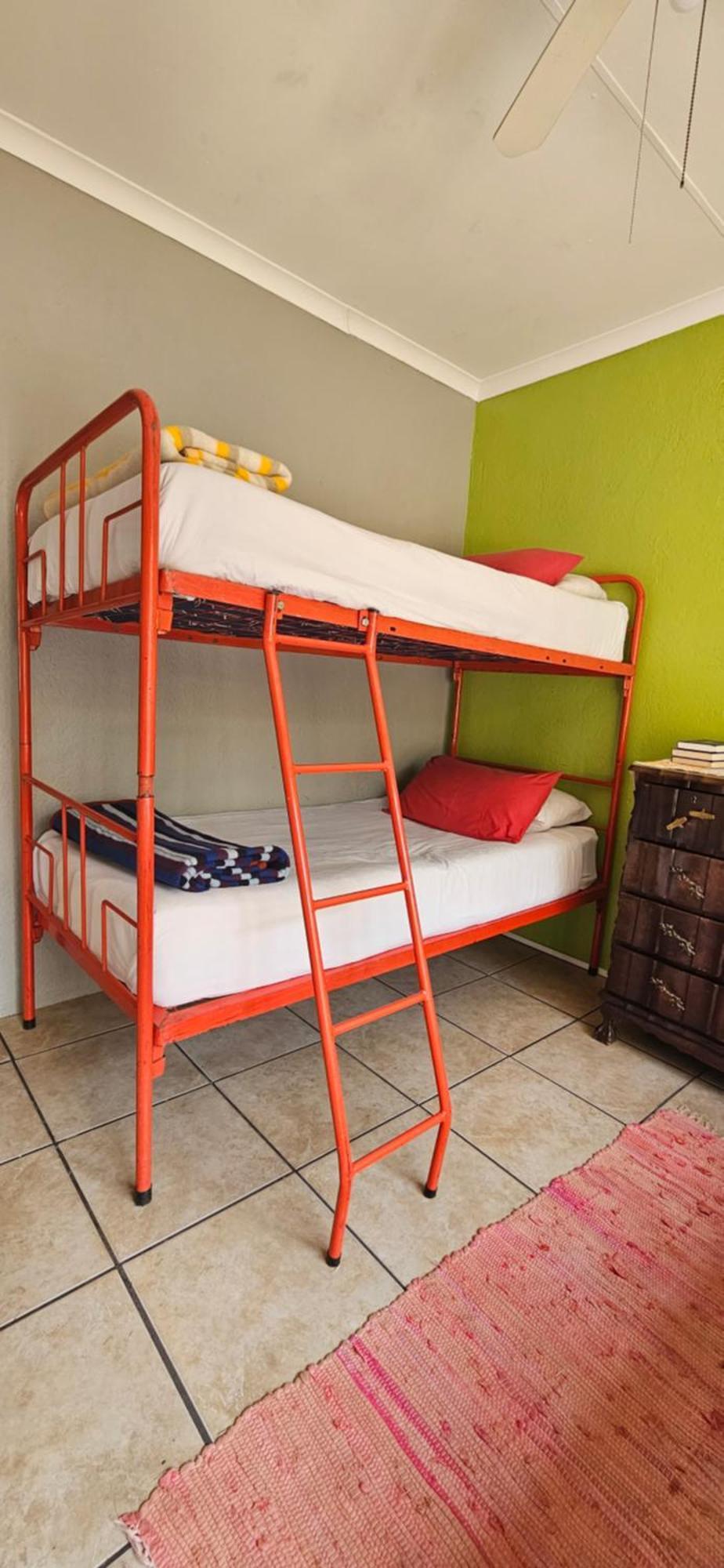 Old Vic Travellers Inn Nelspruit Mbombela Luaran gambar