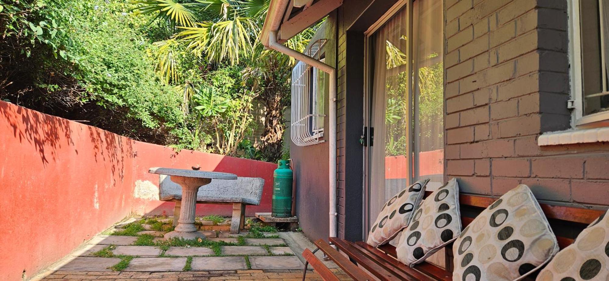 Old Vic Travellers Inn Nelspruit Mbombela Luaran gambar