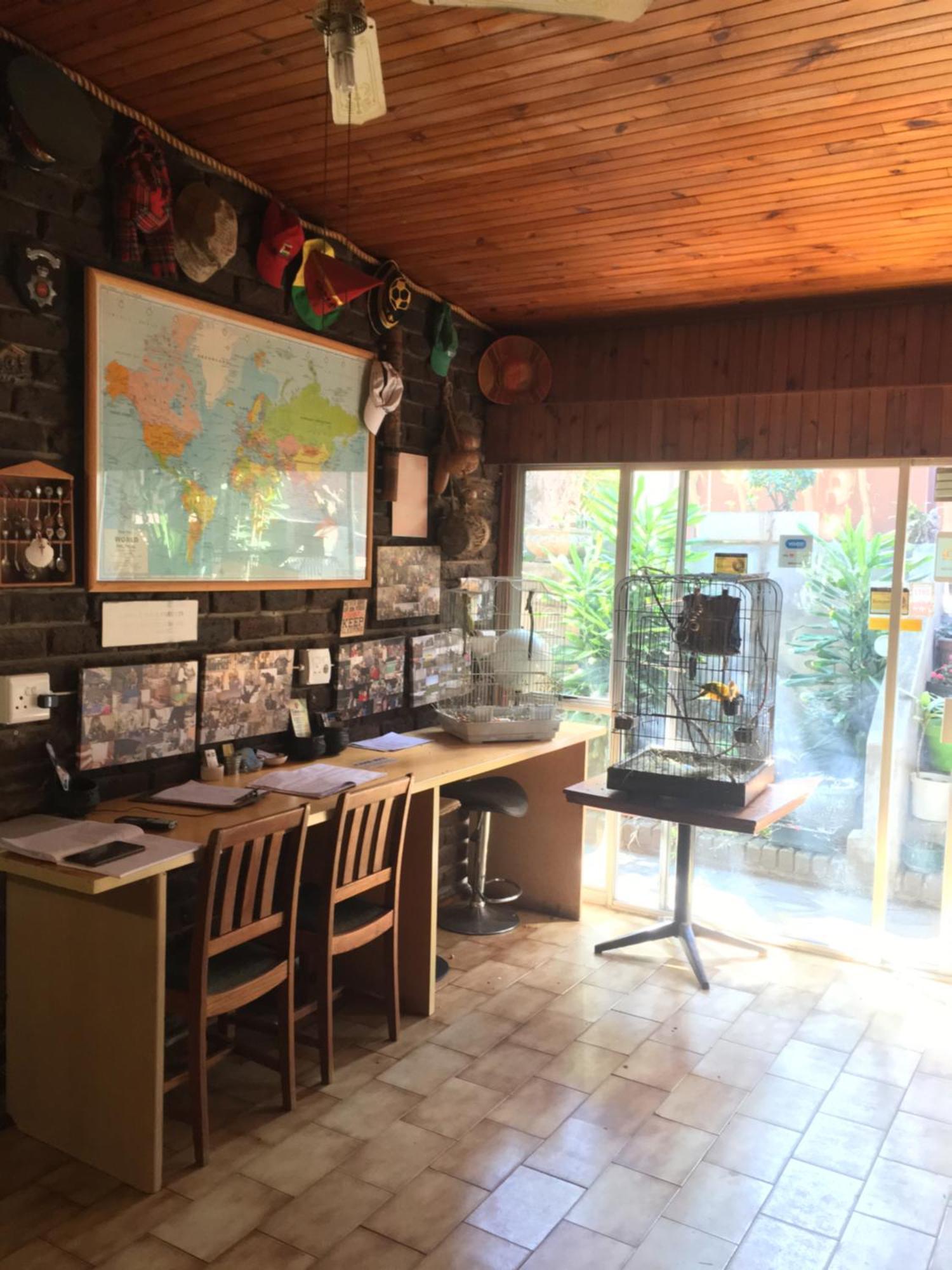 Old Vic Travellers Inn Nelspruit Mbombela Luaran gambar